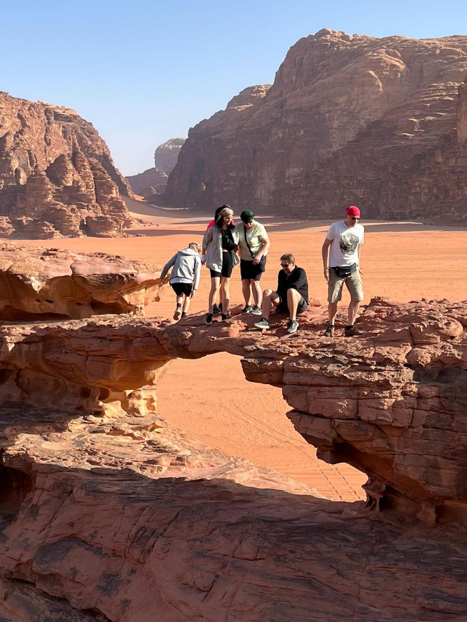 Star City Camp Wadirum Вади Рум Екстериор снимка
